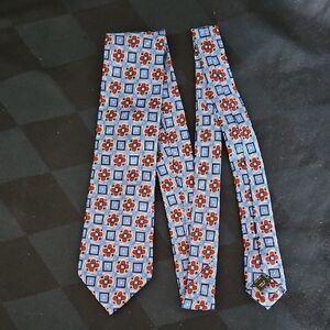 Jos. A. Bank Signature Blue And Red Floral Pattern Tie